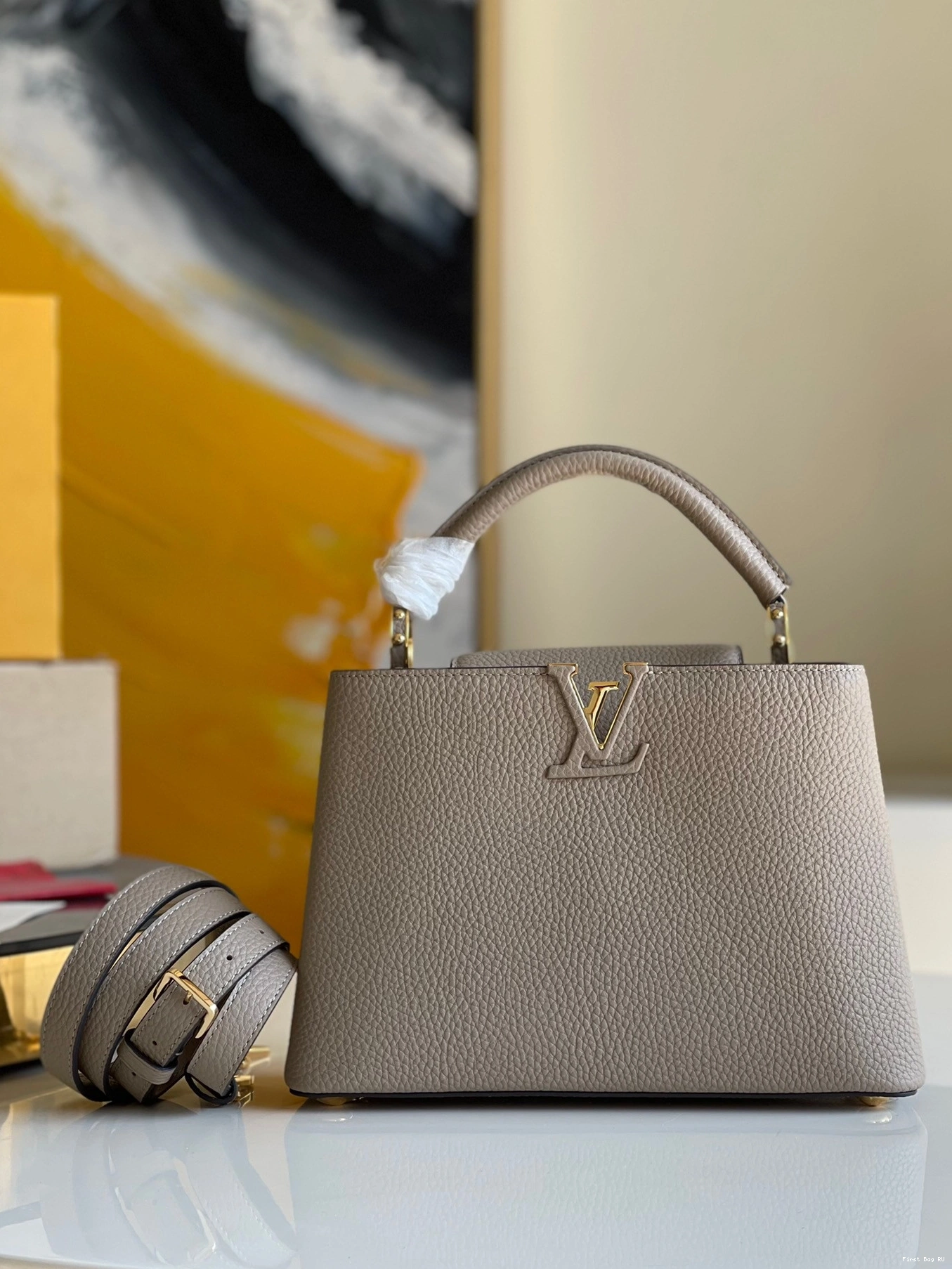 First bags ru reviews VUITTON LOUIS CAPUCINES BB 0812